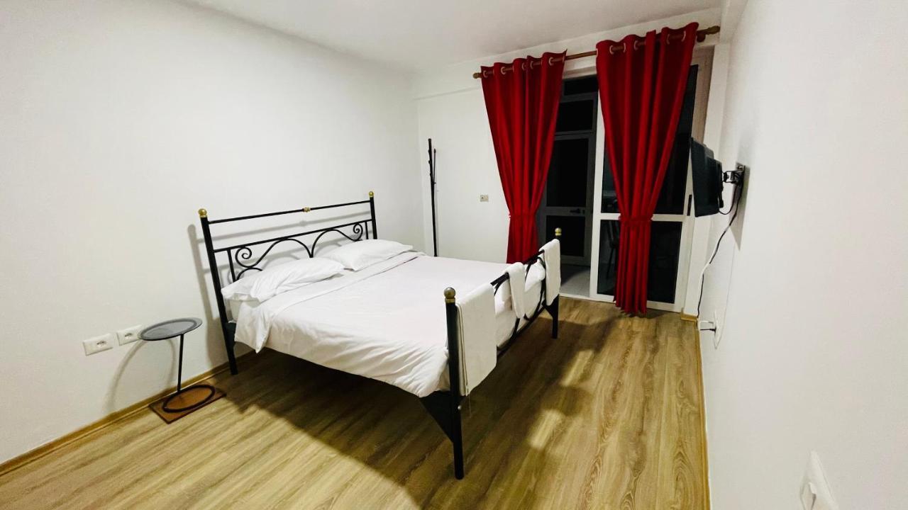 Hotel Drinos Tirana Exterior photo